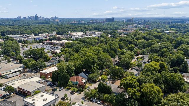805 Holmes Street NW, Atlanta, GA 30318