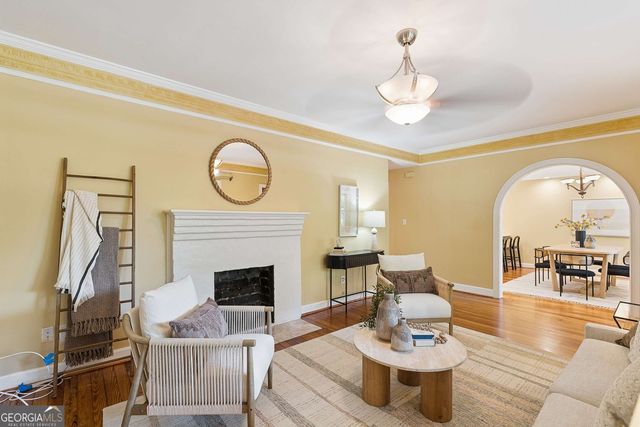 805 Holmes Street NW, Atlanta, GA 30318