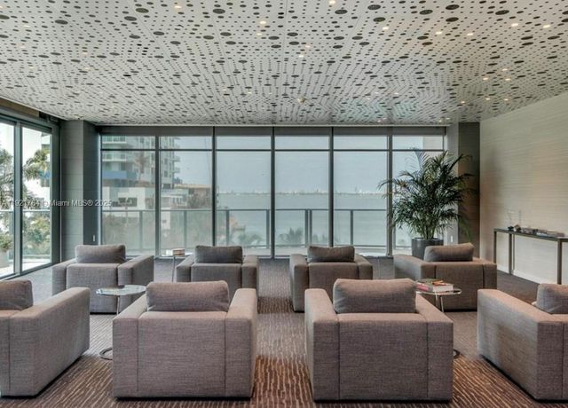 460 NE 28th St 2307, Miami, FL 33137