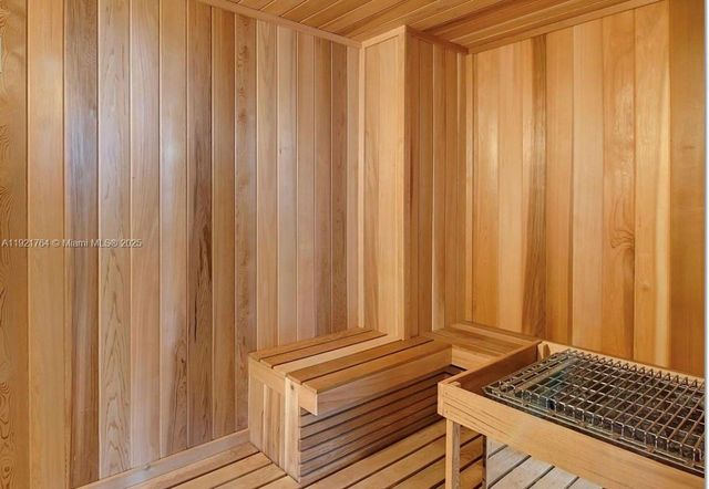 460 NE 28th St 2307, Miami, FL 33137