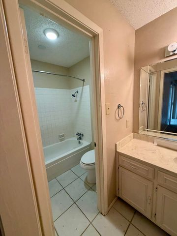 2562 Sunset Drive, San Angelo, TX 76904