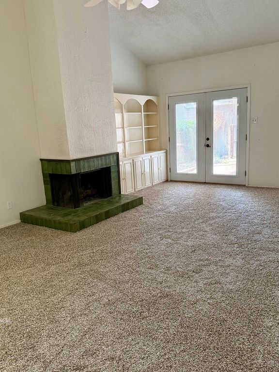 Image 2 of property listing at 2562 Sunset Drive, San Angelo, TX 76904