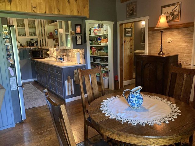 435 S Main Street, Fall River, WI 53932