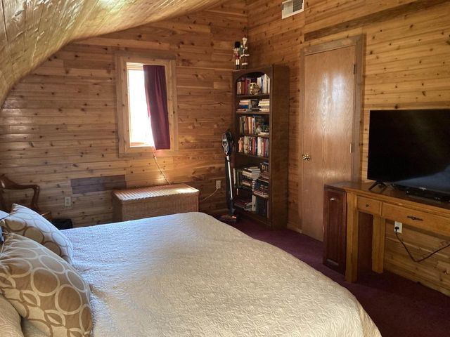 435 S Main Street, Fall River, WI 53932