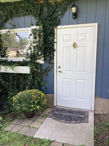 435 S Main Street, Fall River, WI 53932