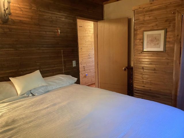 435 S Main Street, Fall River, WI 53932