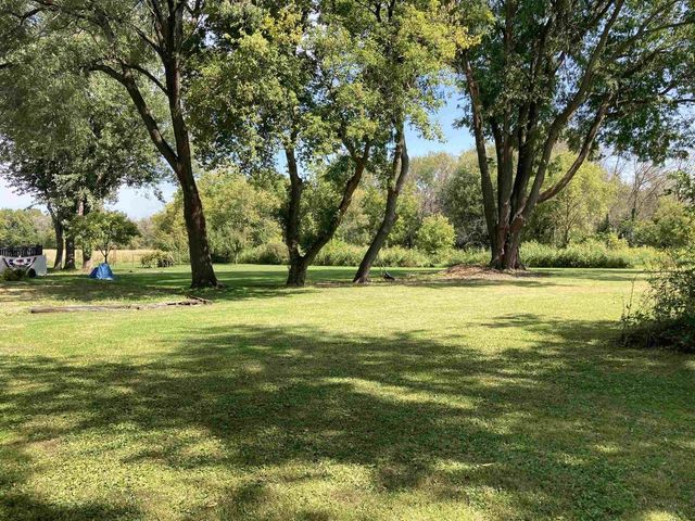 435 S Main Street, Fall River, WI 53932