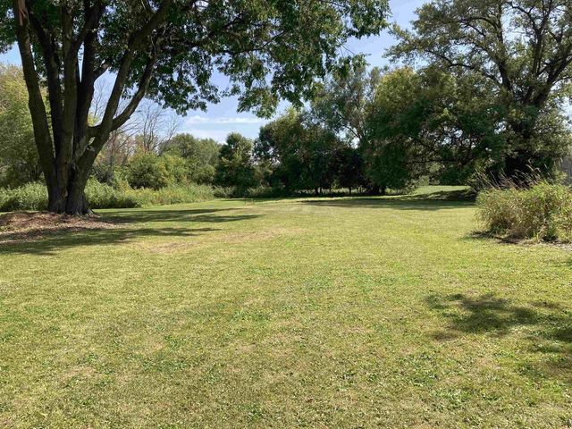 435 S Main Street, Fall River, WI 53932