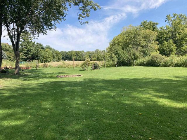 435 S Main Street, Fall River, WI 53932