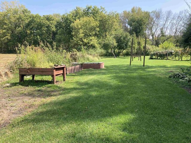 435 S Main Street, Fall River, WI 53932