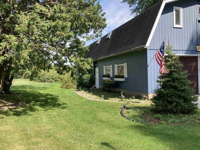 435 S Main Street, Fall River, WI 53932