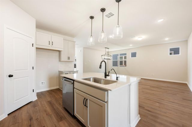 433 Carr DR, Liberty Hill, TX 78642