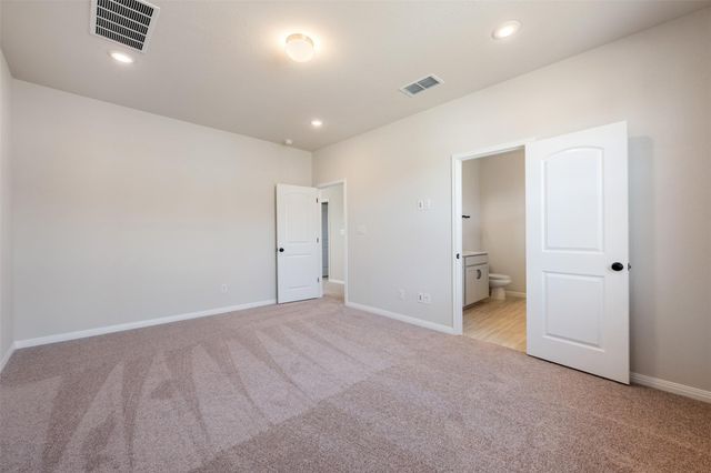 433 Carr DR, Liberty Hill, TX 78642