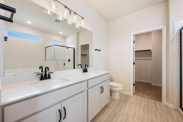 433 Carr DR, Liberty Hill, TX 78642