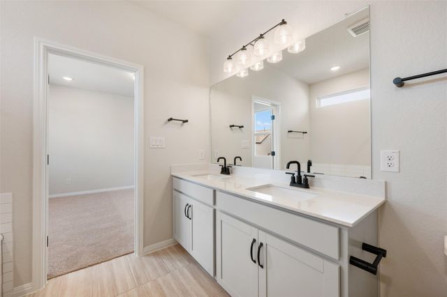 433 Carr DR, Liberty Hill, TX 78642