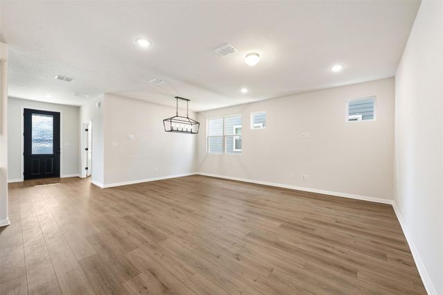 433 Carr DR, Liberty Hill, TX 78642