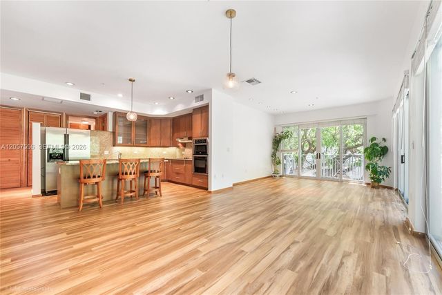 3333 Rice Street 203, Miami, FL 33133
