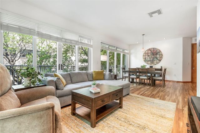 3333 Rice Street 203, Miami, FL 33133