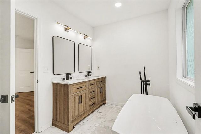 951 Reed Avenue, East Point, GA 30344