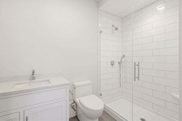 15 Ingleside Dr, Falmouth, MA 02536
