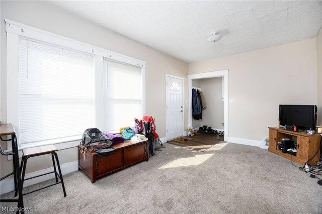 279 Cross Street, Akron, OH 44311