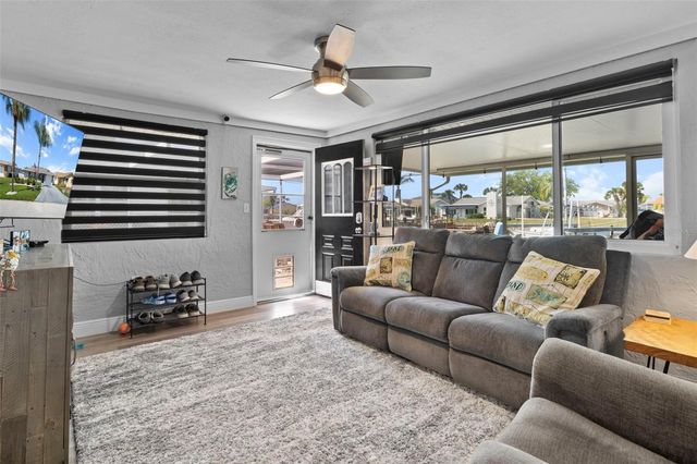 15627 DONZI DRIVE, Hudson, FL 34667