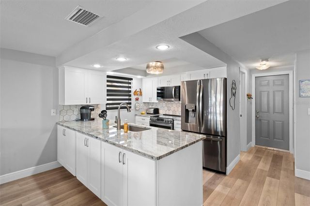 15627 DONZI DRIVE, Hudson, FL 34667