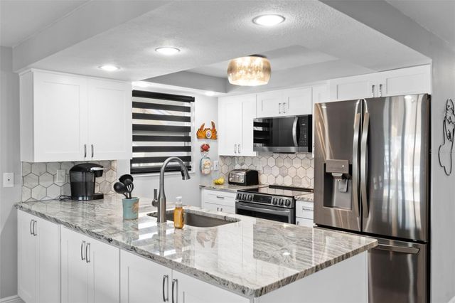 15627 DONZI DRIVE, Hudson, FL 34667