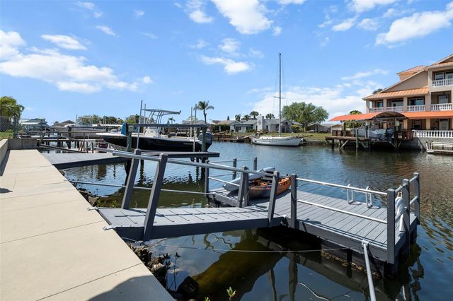 15627 DONZI DRIVE, Hudson, FL 34667