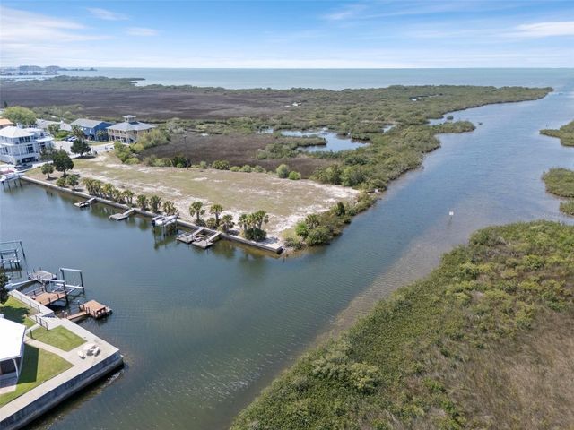 15627 DONZI DRIVE, Hudson, FL 34667