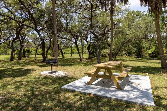 15627 DONZI DRIVE, Hudson, FL 34667