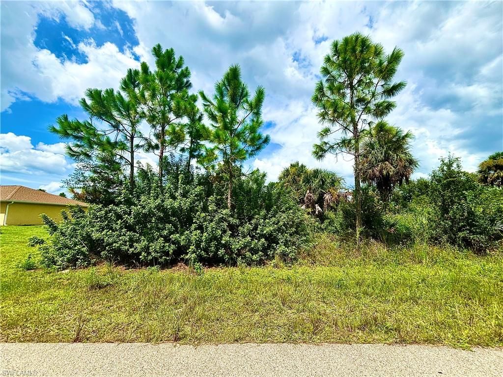 3310 39th ST W, LEHIGH ACRES, FL 33971 — exterior