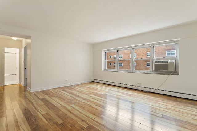 4970 N Marine Drive 1030, Chicago, IL 60640