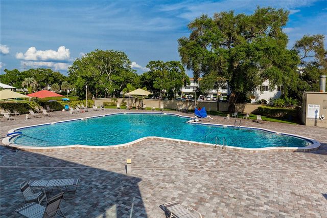 2359 FINLANDIA LANE 27, Clearwater, FL 33763