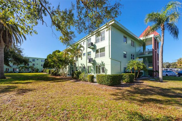 2359 FINLANDIA LANE 27, Clearwater, FL 33763