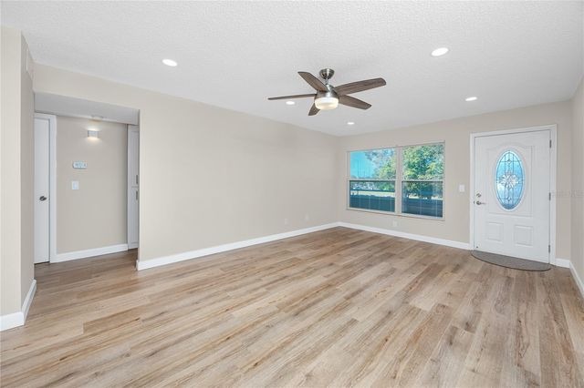 2359 FINLANDIA LANE 27, Clearwater, FL 33763