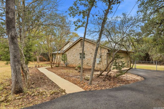 25518 Hazy Hollow, San Antonio, TX 78255