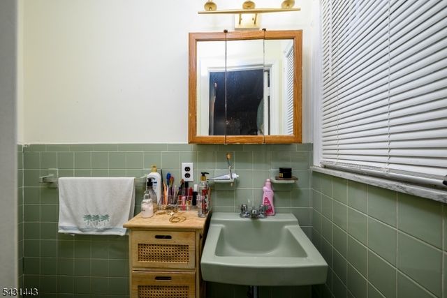 149 Baltimore Ave, Hillside Twp., NJ 07205