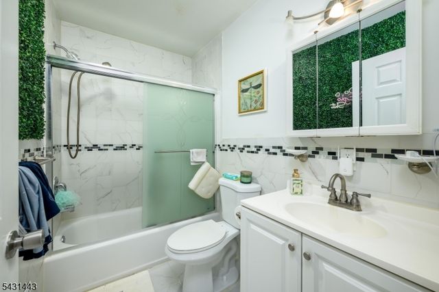 149 Baltimore Ave, Hillside Twp., NJ 07205