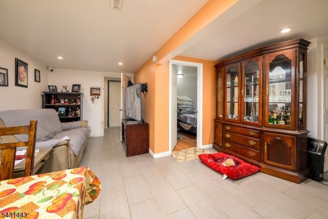 149 Baltimore Ave, Hillside Twp., NJ 07205