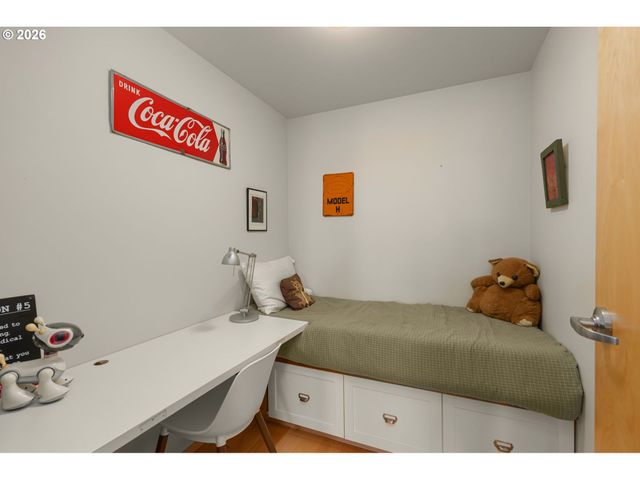 1221 Sw 10TH Ave 1706, Portland, OR 97205