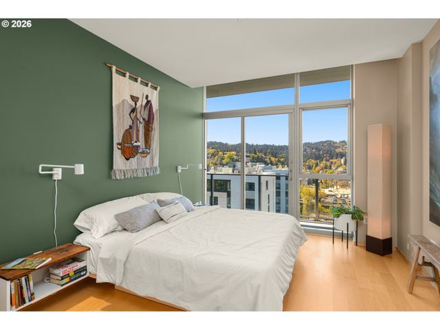 1221 Sw 10TH Ave 1706, Portland, OR 97205