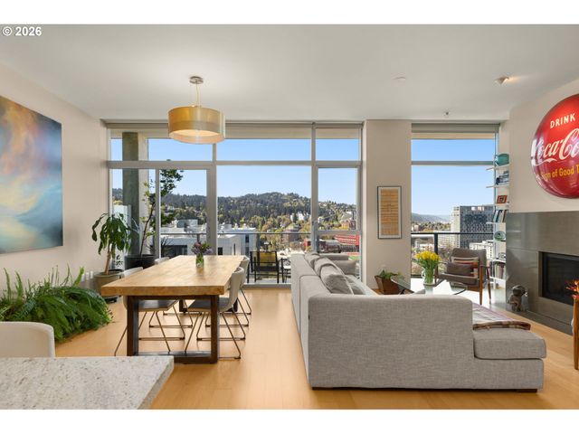 1221 Sw 10TH Ave 1706, Portland, OR 97205