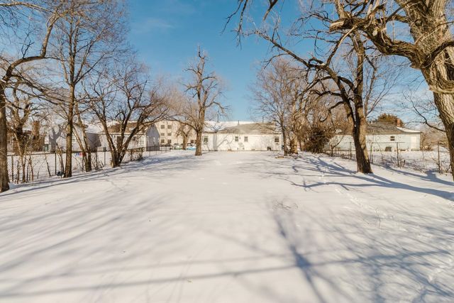 2615 & 2617 E Stadium, Wichita, KS 67214