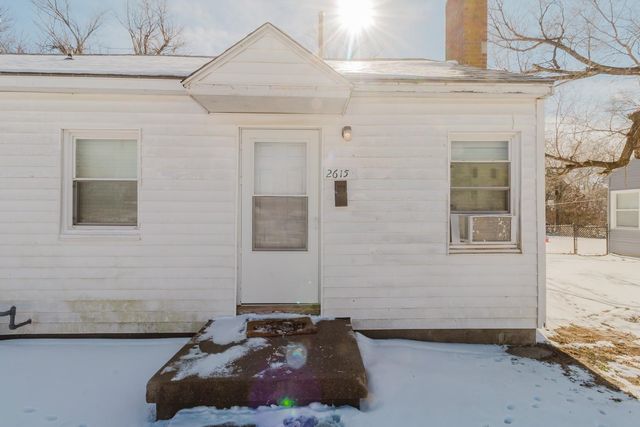 2615 & 2617 E Stadium, Wichita, KS 67214