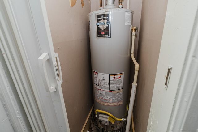 2615 & 2617 E Stadium, Wichita, KS 67214