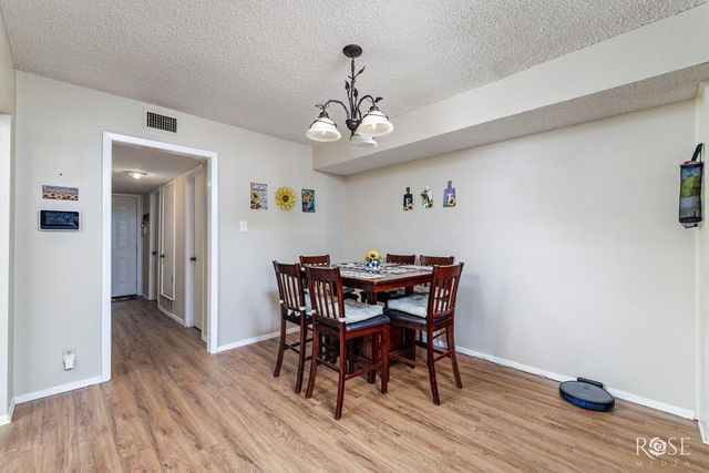 2620 Sunset Drive, San Angelo, TX 76904