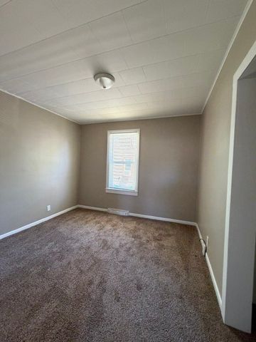 272 S Forest Avenue, Bradley, IL 60915