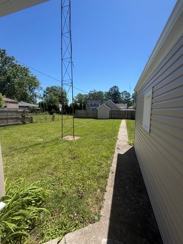 272 S Forest Avenue, Bradley, IL 60915