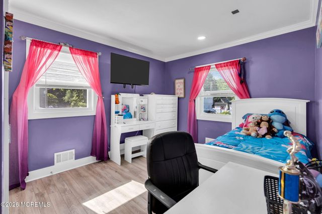 3 Widgeon Drive, Bayville, NJ 08721